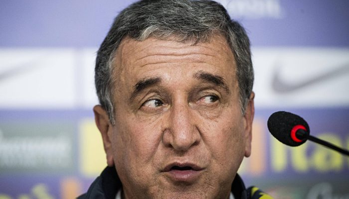 Parreira durante entrevista na Copa do Mundo do Brasil, em 2014
             -       
        Eduardo Knapp - 9.jul.2014/Folhapress