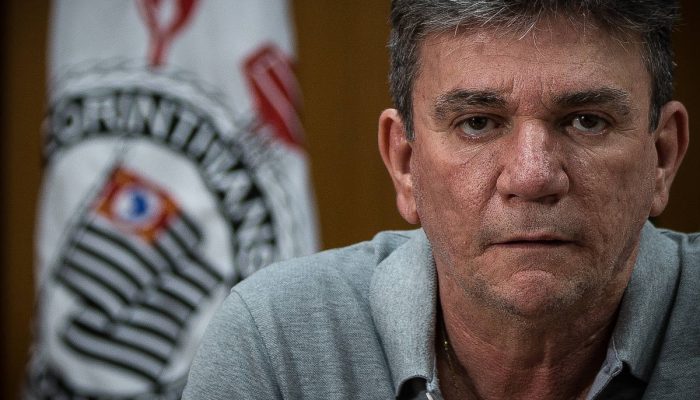 Andrés Sanchez, ex-presidente do Corinthians, durante entrevista no clube 
             -       
        Zanone Fraissat - 18.set.2020/Folhapress