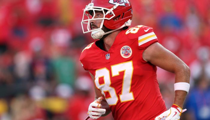 Travis Kelce, tight-end e n&uacute;mero 87, do Kansas City Chiefs
             -       
        JAMIE SQUIRE/Getty Images via AFP