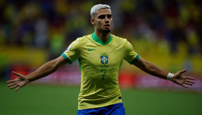 Andreas Pereira celebra gol do Brasil contra o Peru, no ano passado, pelas Eliminatórias; meio-campista já esteve na seleção em ocasiões anteriores
             -       
        Pedro Ladeira - 15.out.24/Folhapress