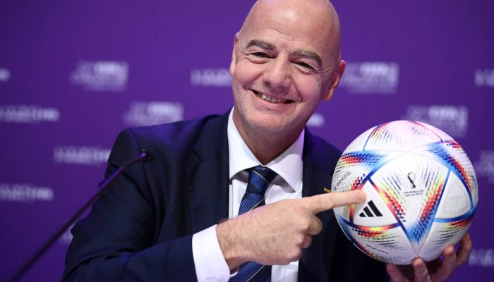 Presidente da Fifa, Gianni Infantino, durante entrevista em Congresso da entidade em Doha, no Qatar
             -       
        Franck Fife - 31.mar.2022/AFP