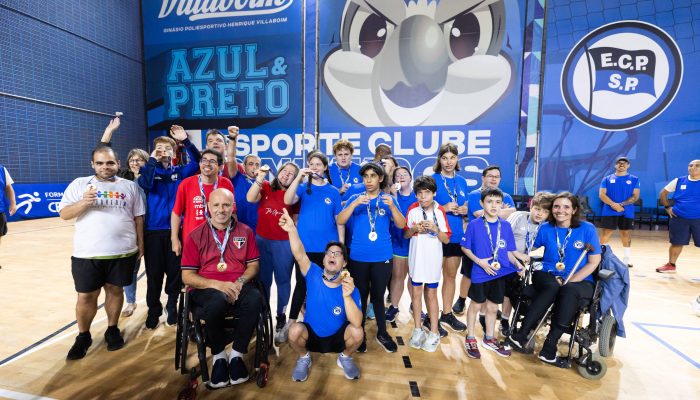 Alguns dos participantes do primeiro dia do Interclubes Inclusivo, no Pinheiros, em São Paulo; evento ocorre também no domingo (19)
             -       
        Gabriella Garbim/ECP/Divulgação