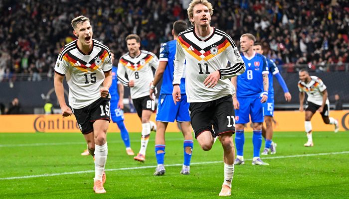 Woltemade (11) celebra gol da classificada Alemanha
             -       
        Ulrich Hufnagel - 17.nov.25/Xinhua