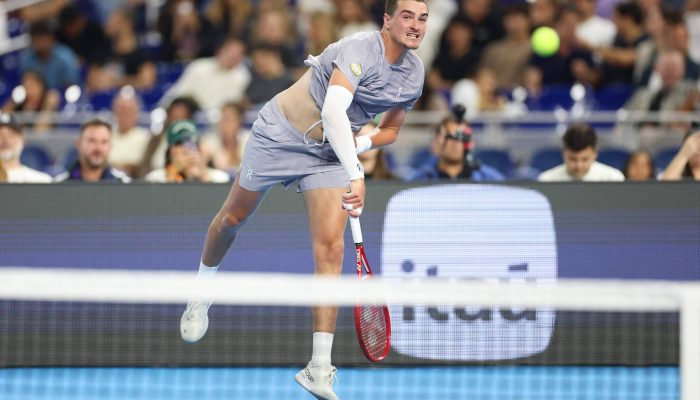 João Fonseca durante duelo com Carlos Alcaraz
             -       
        TOMAS DINIZ SANTOS/AFP