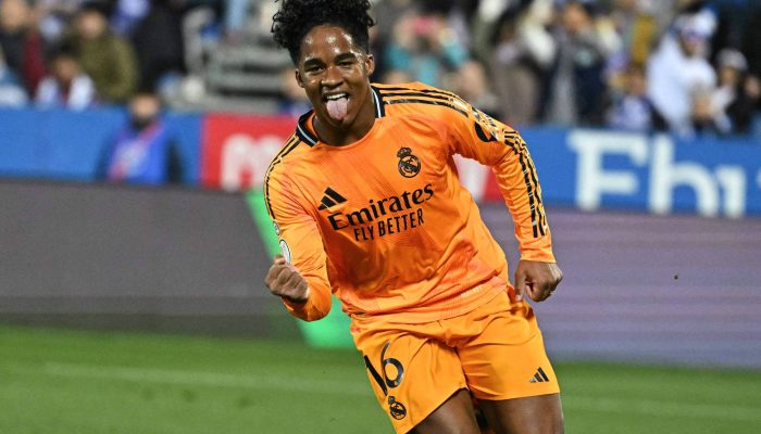 Endrick comemora gol pelo Real Madrid em partida contra o Leganes pela Copa do Rei da Espanha
             -       
        Javier Soriano - 5.fev.2025/AFP
