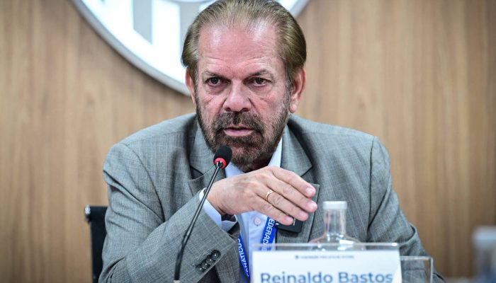 Reinaldo Carneiro Bastos, presidente da Federação Paulista de Futebol, durante conselho técnico da entidade
             -       
        Diego Soares/Ag.Paulistão