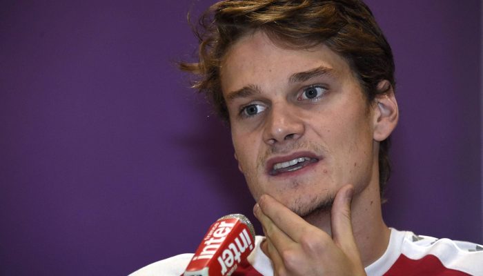 Nadador Yannick Agnel concede entrevista a jornalistas em Montpellier, na França 
             -       
        Pascal Guyot - 19.nov.2024 /AFP