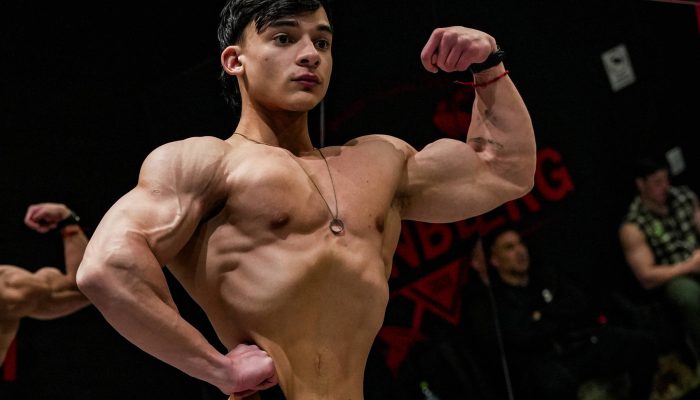 Ricardo Lobo sendo avaliado por Eduardo Corrêa
             -       
        Thomaz Galdiano