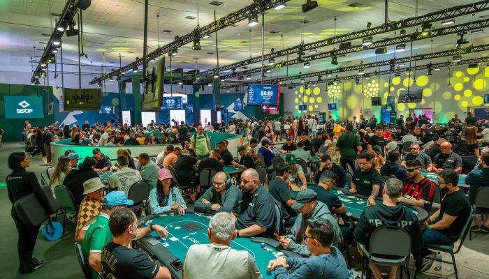 Jogadores de pôquer participam de torneio da BSOP na Costa do Sauípe 
             -       
        Rafael Terra/Divulgação