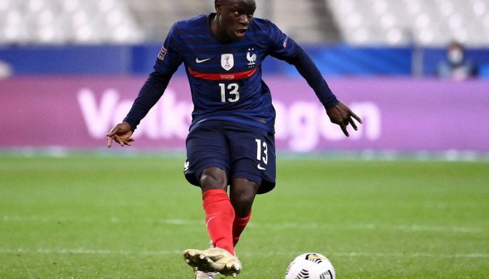 Kanté em ação pela seleção francesa em duelo contra Portugal pela Liga das Nações, em Paris 
             -       
        Franck Fife - 11.out.2020/AFP