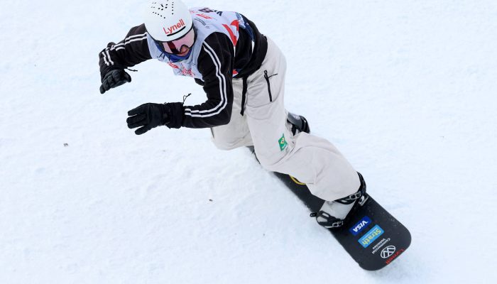 Pat Burgener compete durante o US Grand Prix em Copper Mountain, no Colorado, nos EUA
             -       
        Sean M. Haffey - 19.dez.25/Getty Images via AFP