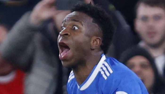 Vinicius Junior na partida do Real Madrid contra o Benfica, em Lisboa, em que acusou o argentino Gianluca Prestianni de chamá-lo de 'macaco'   -              
                              
                  Filipe Amorim - 17.fev.26 /                
              
                              AFP