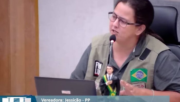 Vereadora Jessicão (PP), de Londrina, quer impedir a participação da jogadora Tifanny Abreu em torneio de vôlei na cidade
             -       
        Reprodução/Câmara de Londrina/YouTube