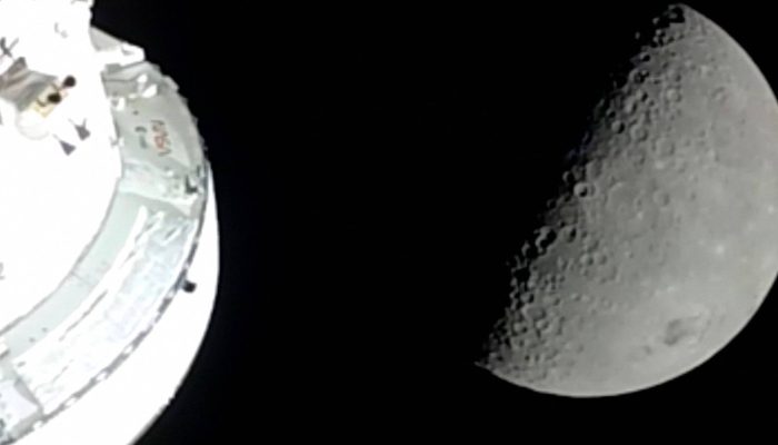 A espaçonave Orion aproxima-se da Lua na missão Artemis 2, da Nasa
             -       
        Nasa - 6.abr.26/AFP