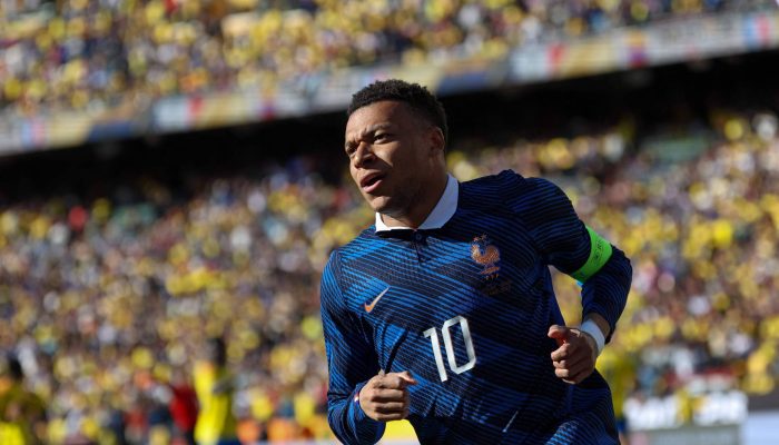 Mbappé em ação durante amistoso entre França e Colômbia no Northwest Stadium em Landover, Maryland, nos EUA
             -       
        Franck Fife - 29.mar.26/AFP