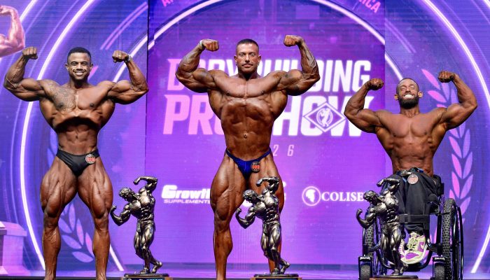 Os três campeões profissionais do Arnold Classic Brasil; Livinho, Leandro Peres e Gorila Albino
             -       
        Giba Junior/Musclecontest