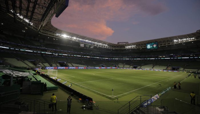 Estádio do Palmeiras antes de duelo entre o time da casa e o Fluminense, pelo Campeonato Brasileiro 
             -       
        Marcelo Machado de Melo - 22.nov.25/Reuters