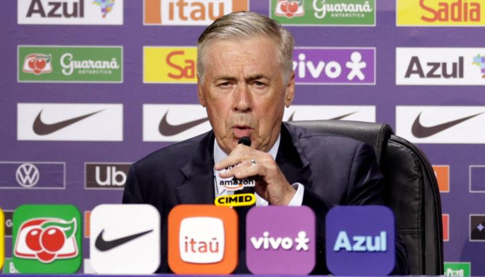 Carlo Ancelotti durante divulgação da lista de convocados para a Copa 2026
             -       
        Ricardo Moraes/Reuters