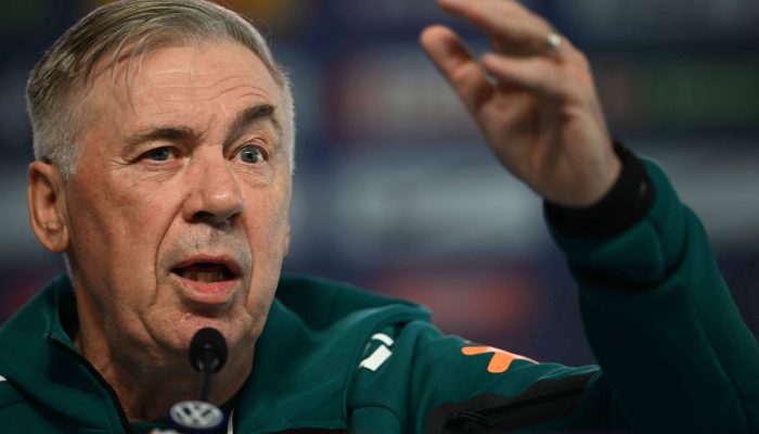 Carlo Ancelotti, técnico da seleção brasileira, em entrevista à imprensa na Granja Comary, em Teresópolis (RJ)
             -       
        Mauro Pimentel - 30.mai.26/AFP