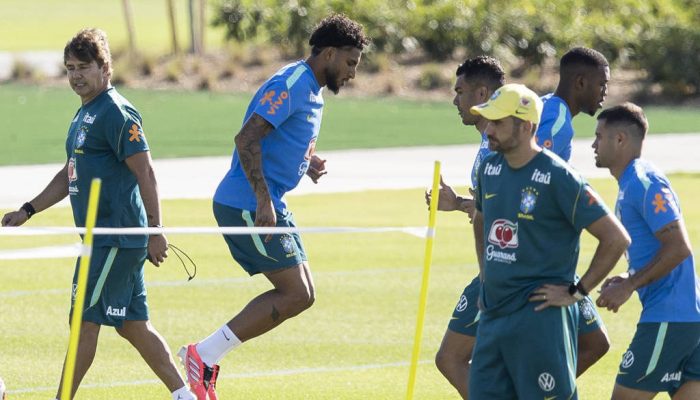 Éderson faz primeiro treino com a seleção brasileira em Morristown, em Nova Jersey
             -       
        Eduardo Anizelli/Folhapress