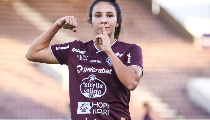 © Jonatan Dutra/Ferroviária/Direitos Reservados